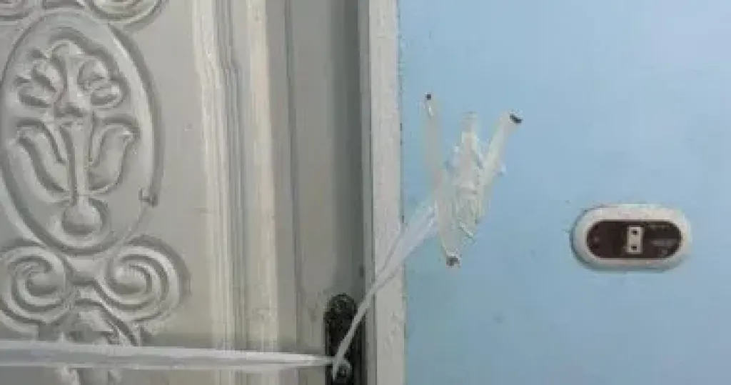 تشميع العيادة
