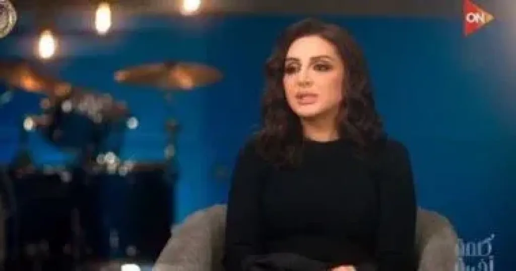 الفنانة أنغام