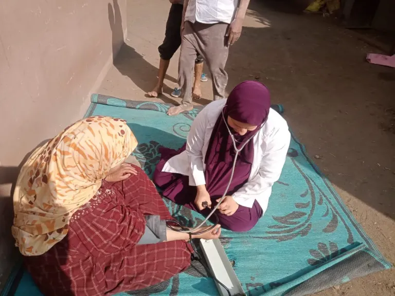 جانب من  الزيارات المنزليه 