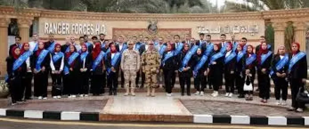 الدفاع الشعبى والشئون المعنوية للقوات المسلحة ينظمان زيارة لوفد من الاعلاميين 
