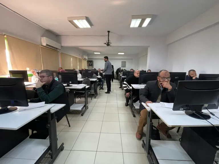 التضامن الاجتماعي تنتهي من إجراء الاختبارات التحريرية الإلكترونية للحج