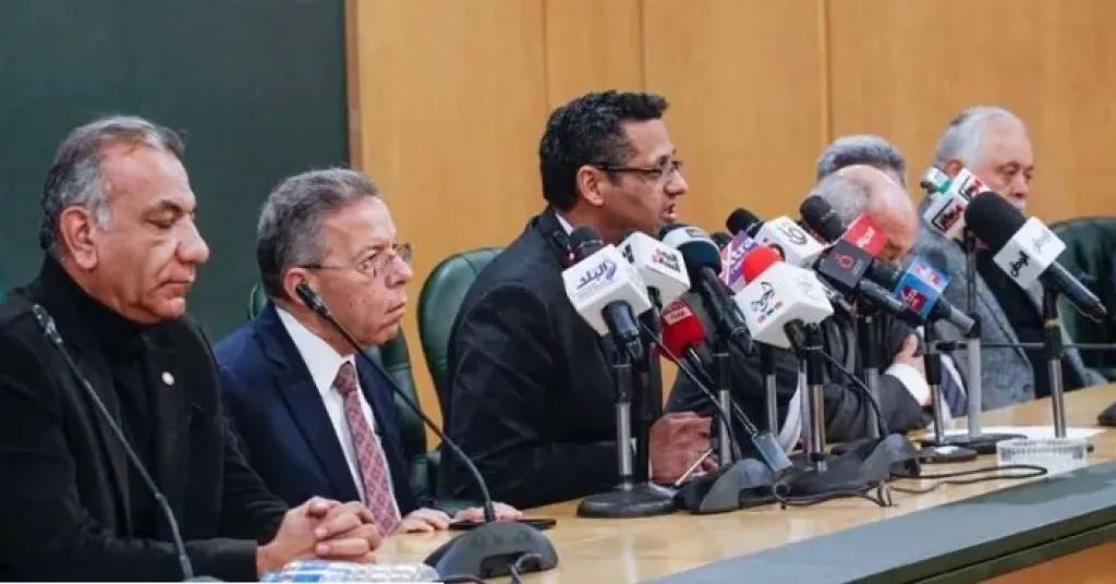 جانب من المؤتمر بحضور 10 نقابات