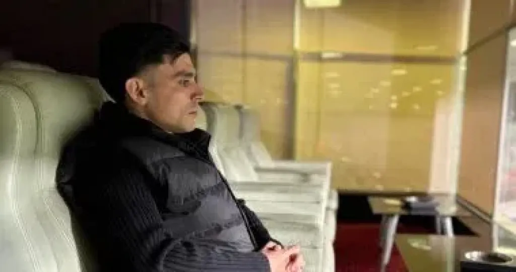 أشرف  ابن شرقى