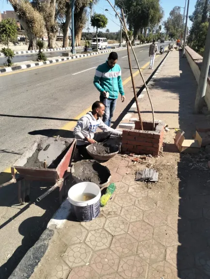 جانب من متابعه 