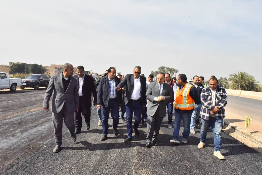 محافظ أسيوط 