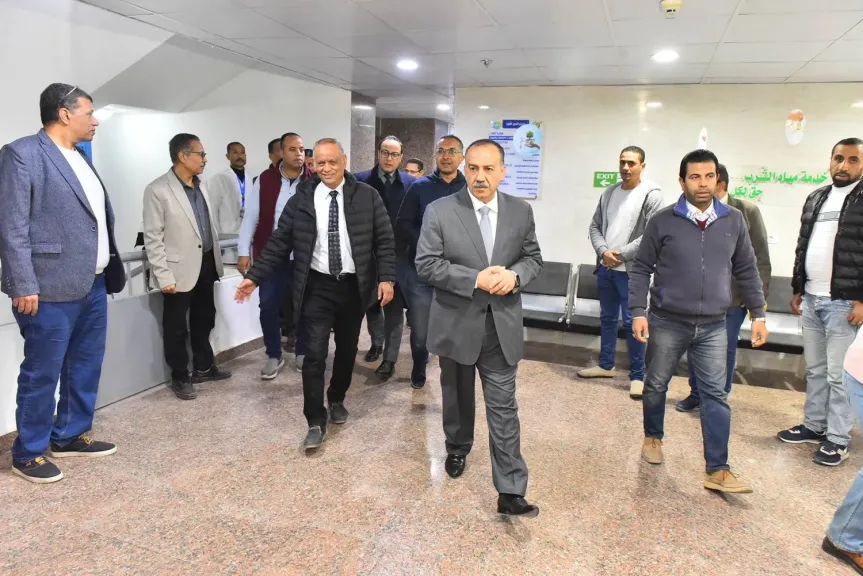 محافظ أسيوط 