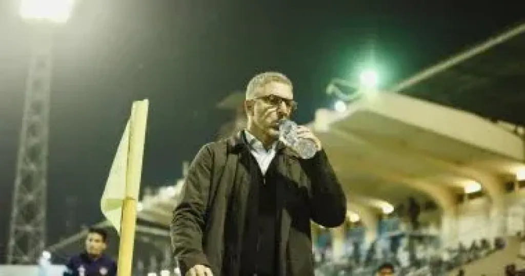 بابا فاسيليو المدير الفنى لفريق غزل المحلة