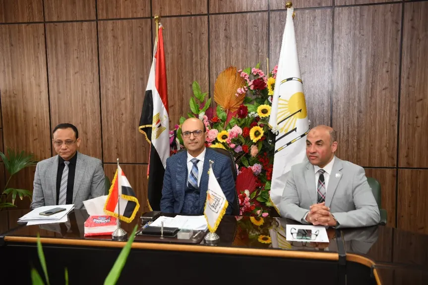 رئيس جامعة 