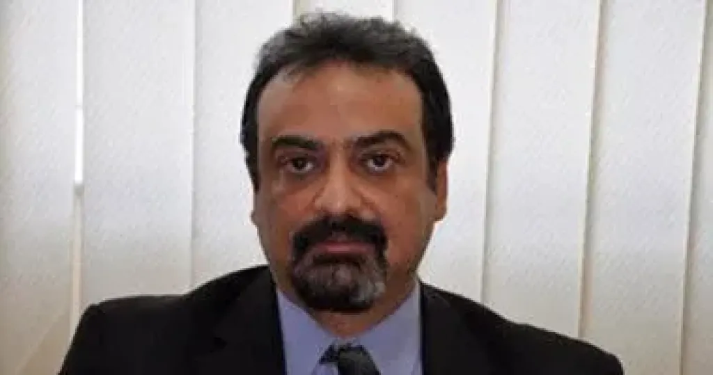 الدكتور حسام عبدالغفار المتحدث الرسمي لوزارة الصحة