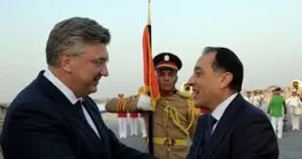 رئيس الوزراء يستقبل نظيره الكرواتى 