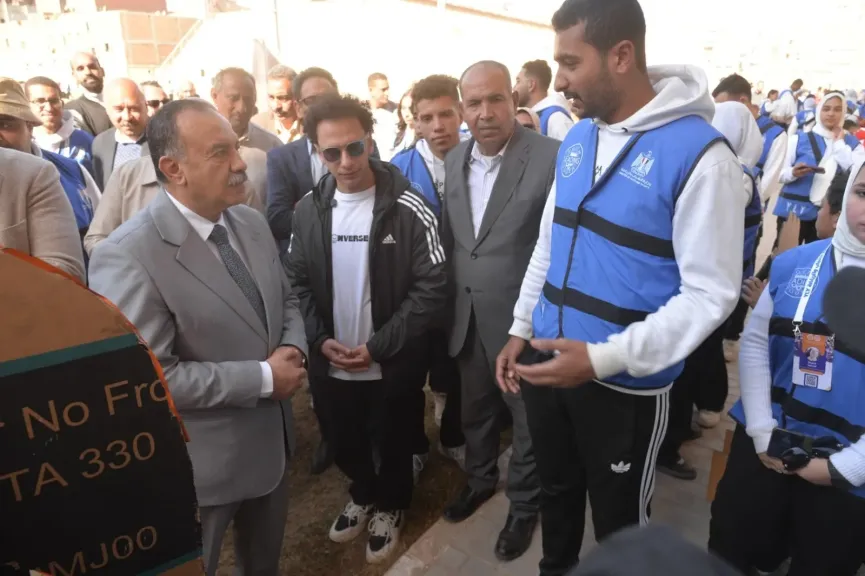 محافظ أسيوط 