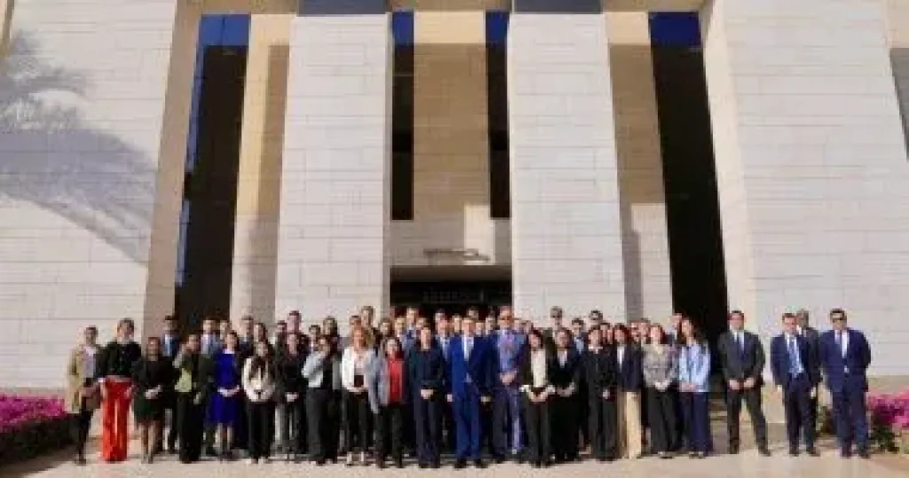 وزيرة التضامن الاجتماعي تلتقي طلاباً من جامعة فيينا بالنمسا ونورثمبريا