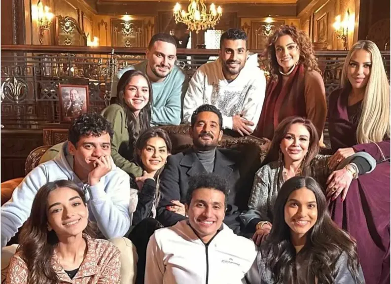 عمرو سعد من كواليس سيد الناس رفقة أبطال العمل