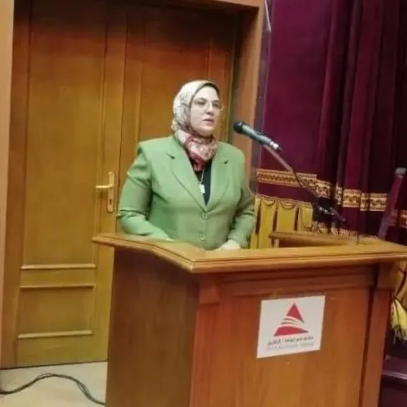 الدكتورة عايدة عطية 