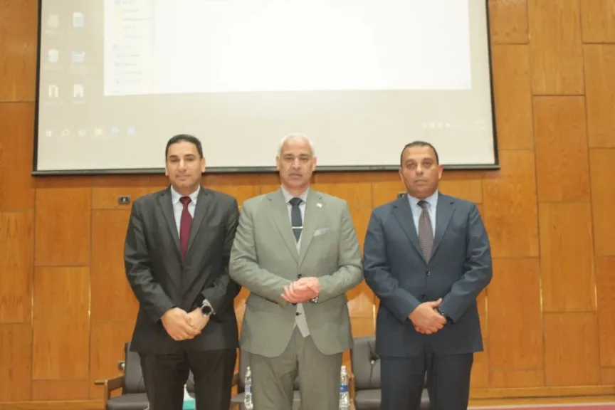 نائب رئيس الجامعه 