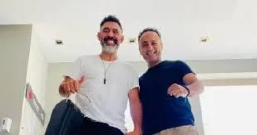 عمرو مصطفى مع أحمد أبو اليزيد