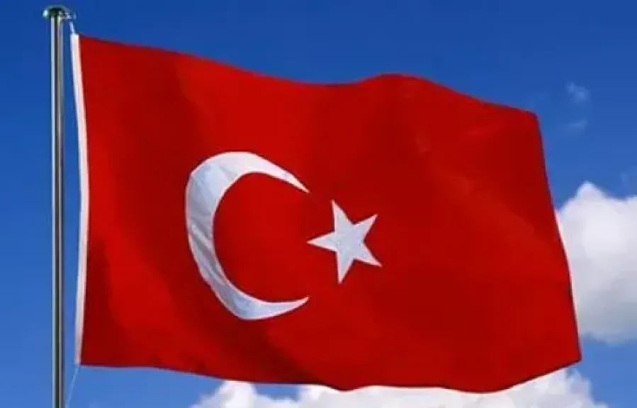 علم تركيا