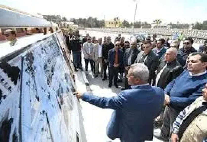 جولة الوزير