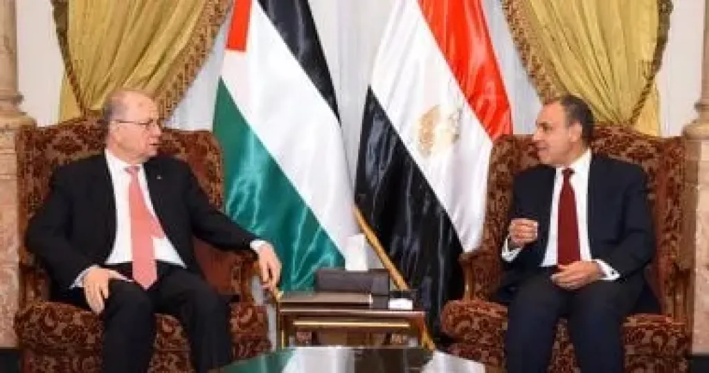 د. بدر عبد العاطي ود. محمد مصطفى