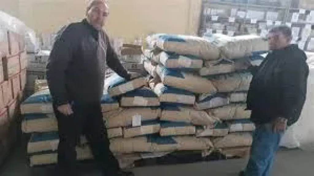 مواد لتصنيع البلاستيك مجهول المصدر بالشرقية