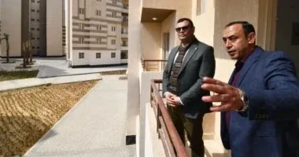 جانب من جولة وزير الإسكان