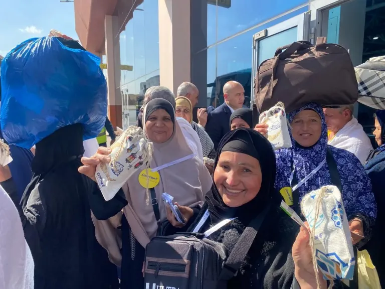 إستقبال المسافرين 