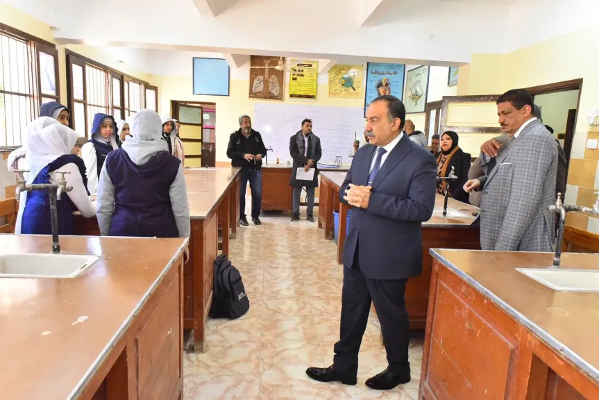 محافظ أسيوط 
