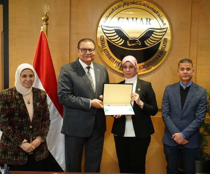 خلال التكريم 