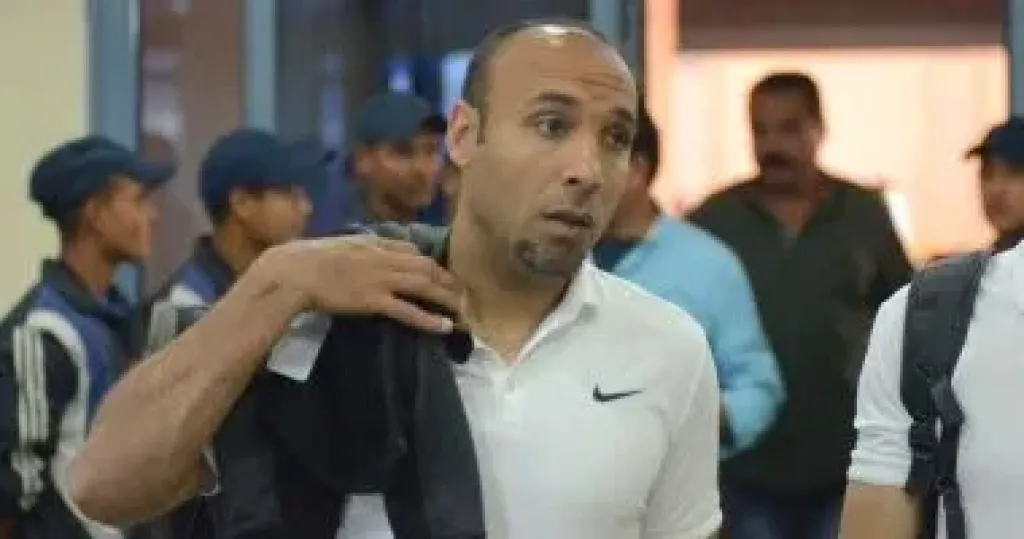أيمن عبد العزيز