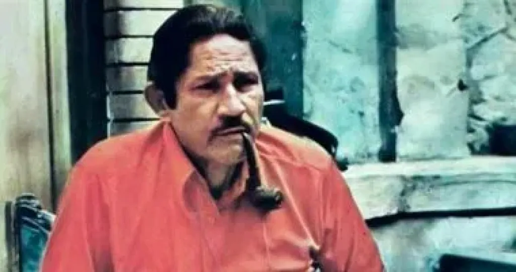 نيازى مصطفى