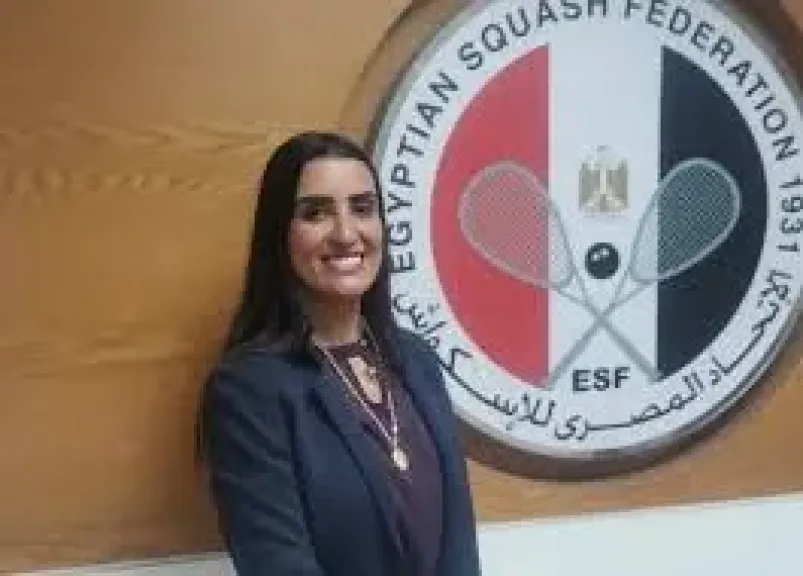 آمنة الطرابلسي رئيس إتحاد الإسكواش