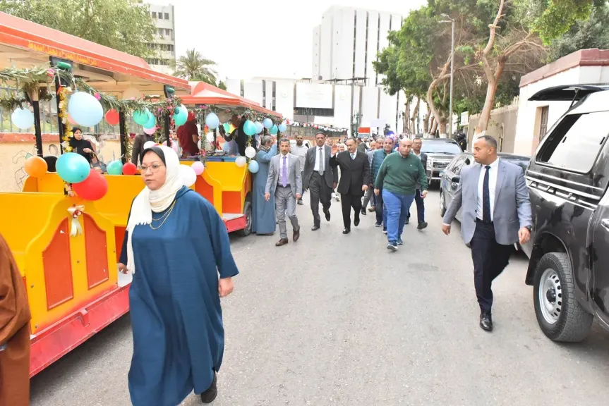 محافظ أسيوط 