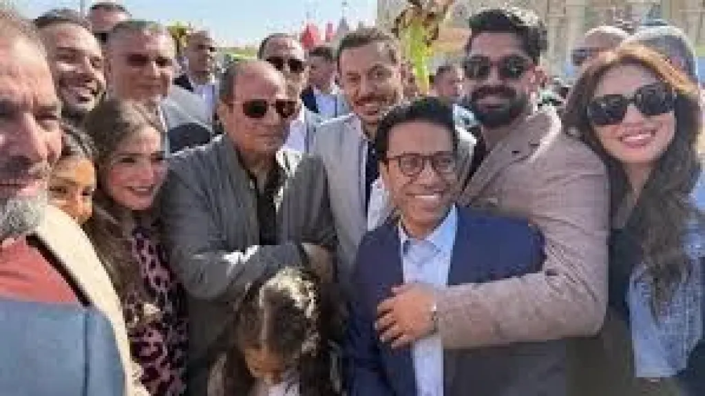 مصطفى شعبان: تشرفت بصلاتي مع الرئيس السيسي