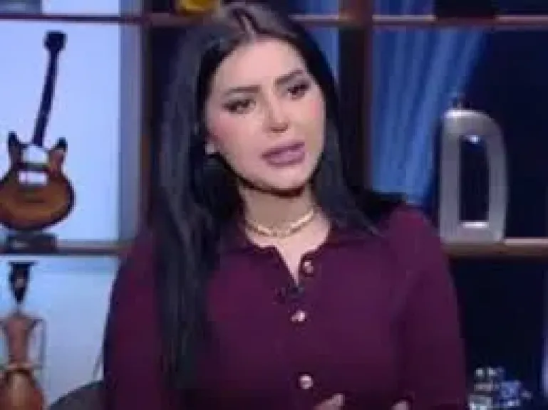 إيناس النجار
