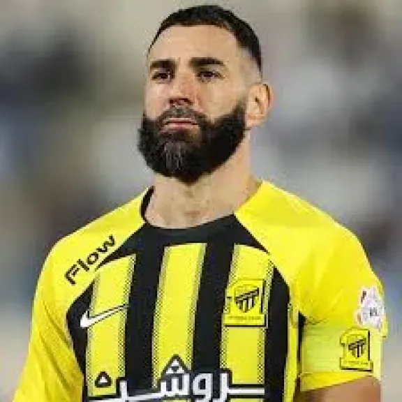 كريم بنزيما