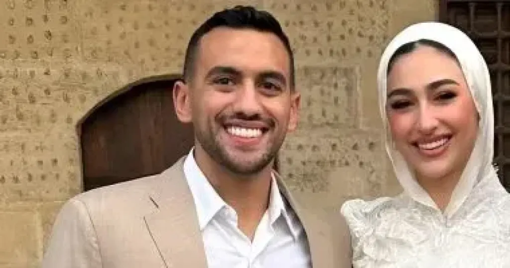 احمد الجندى وزوجته