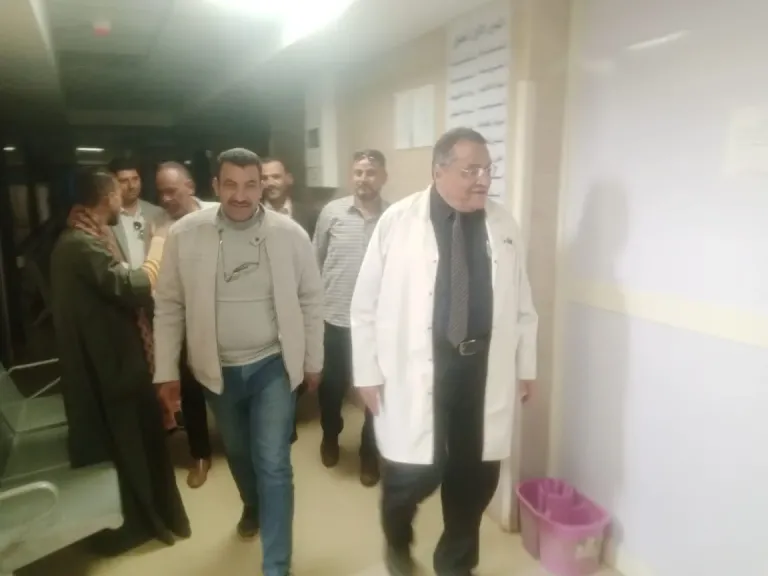 جانب من متابعه 