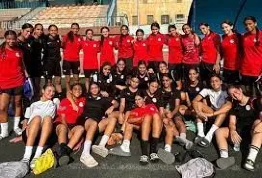 منتخب الكرة النسائية