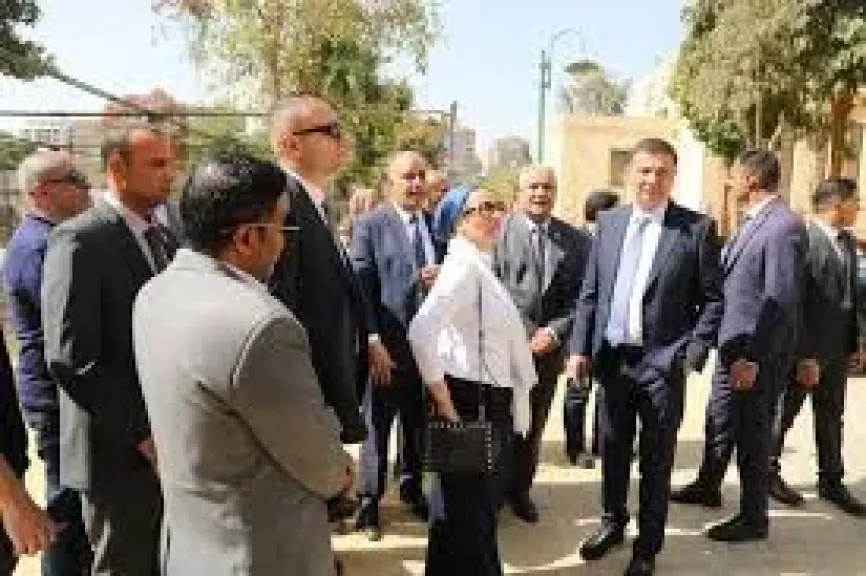 جانب من الجولة 