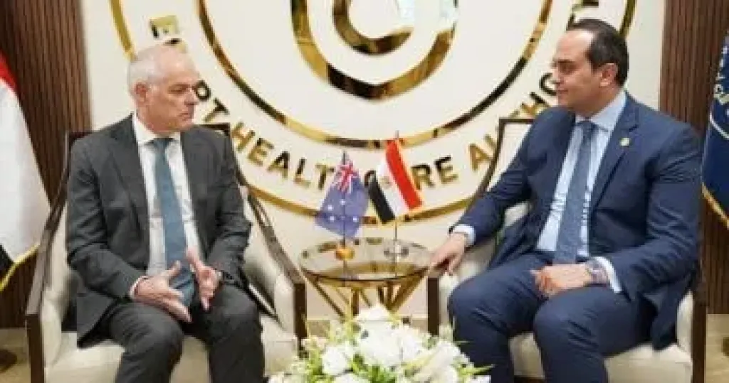 رئيس هيئة الرعاية الصحية يلتقي سفير استراليا
