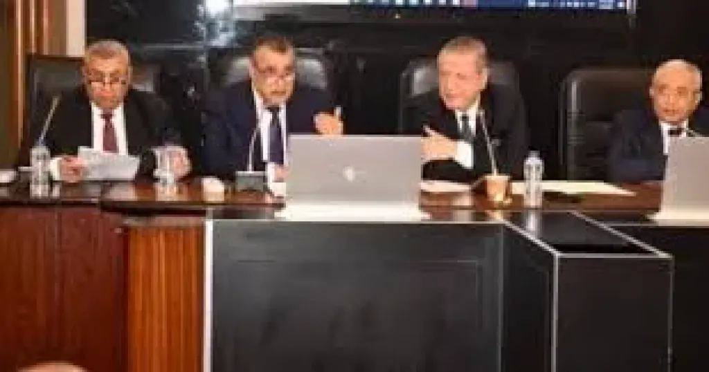 وزير الانتاج الحربي 