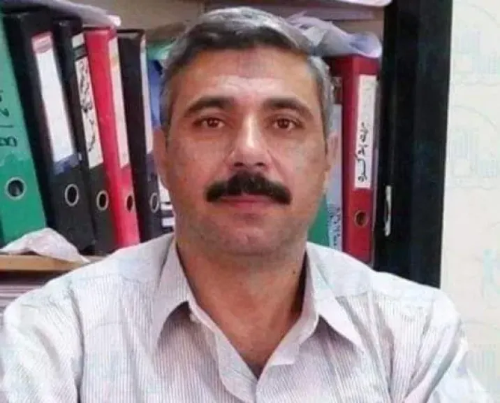 الكاتب