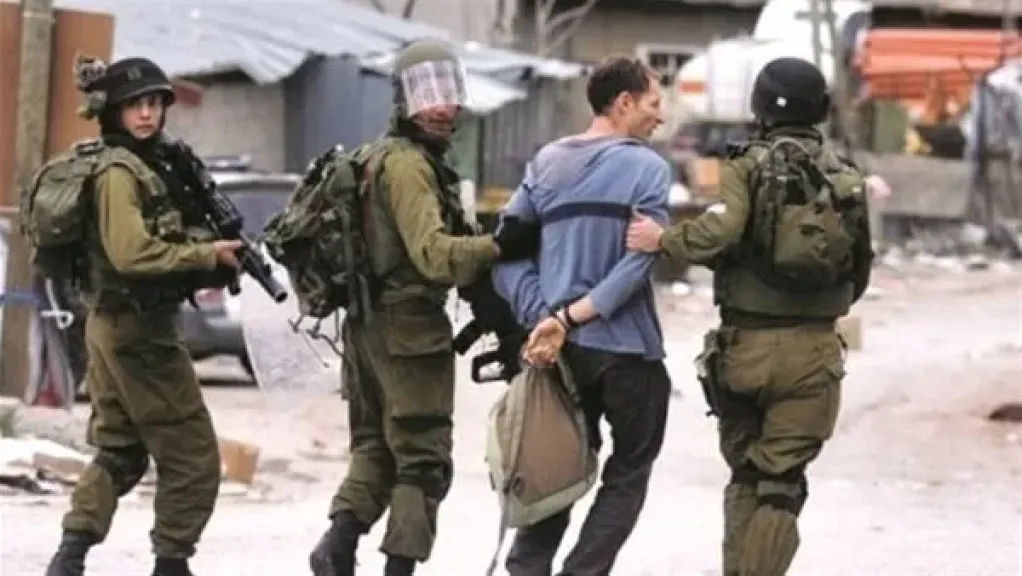 الاحتلال يعتقل شاباً فلسطينياً في طوباس