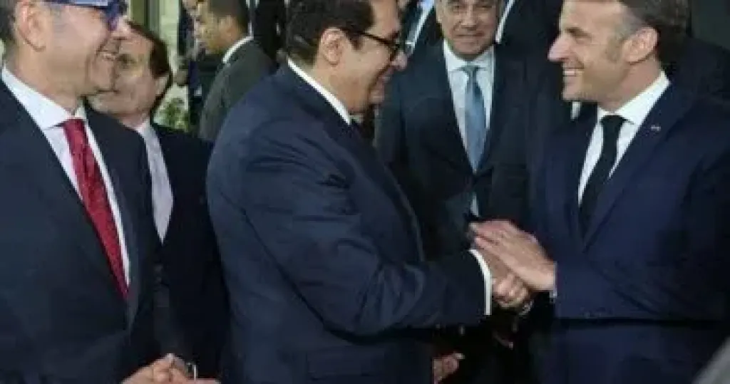 الرئيس الفرنسى ورئيس جامعة القاهرة