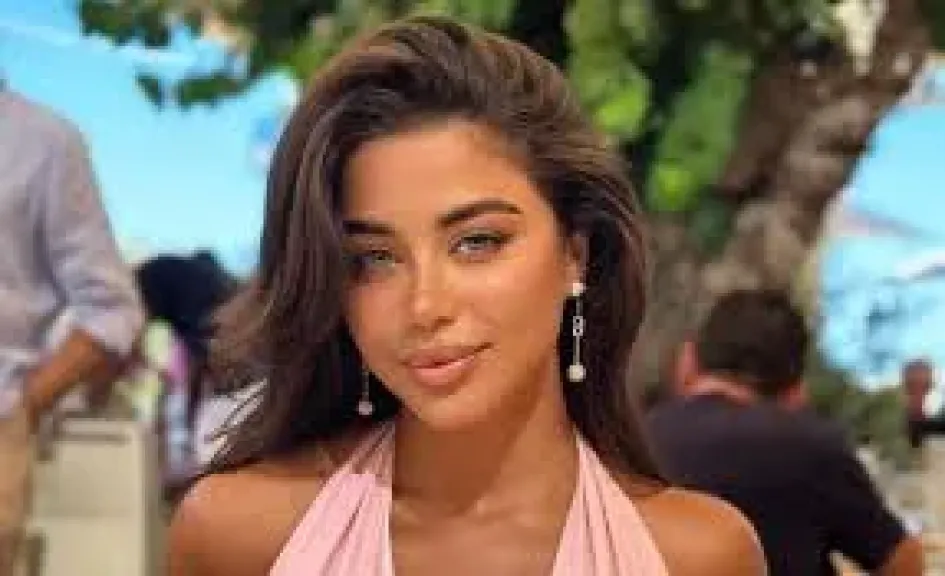 يارا السكرى