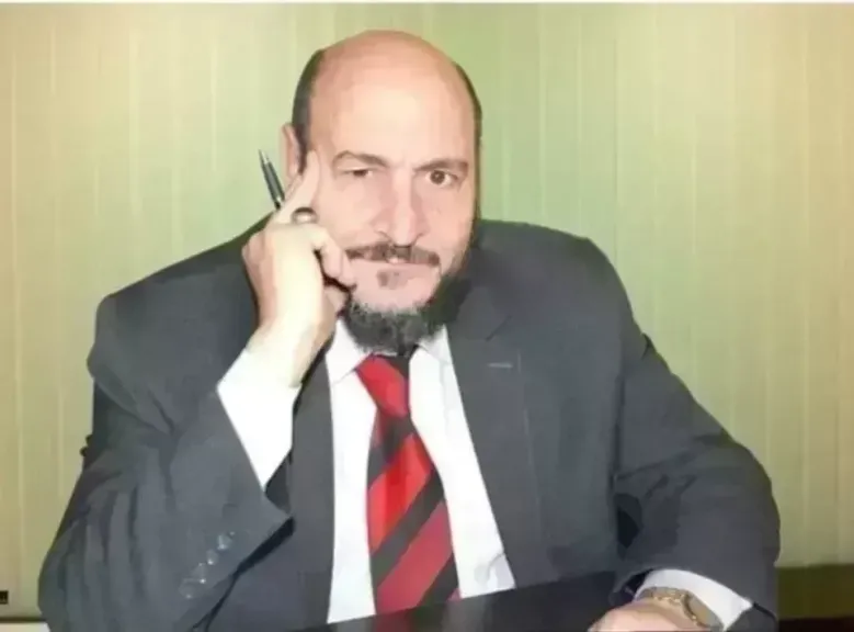  الصحفى محمود الشاذلى