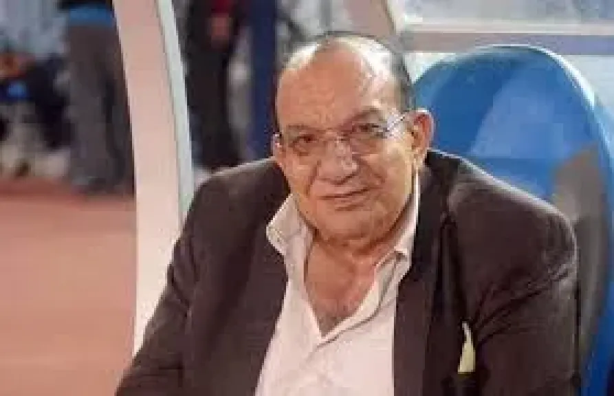 المهندس محمد عادل فتحي المشرف على الكرة بالمقاولون
