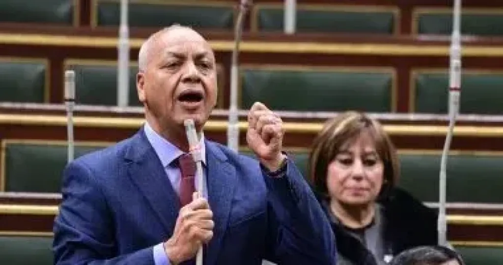النائب مصطفى بكرى