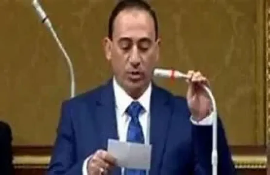  النائب محمد عبد الله زين الدين