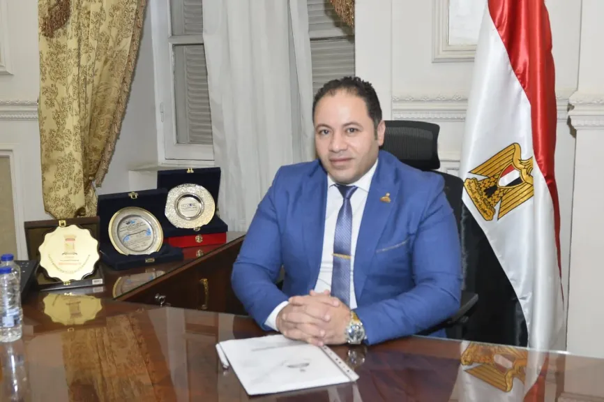 النائب مصطفي سالمان 